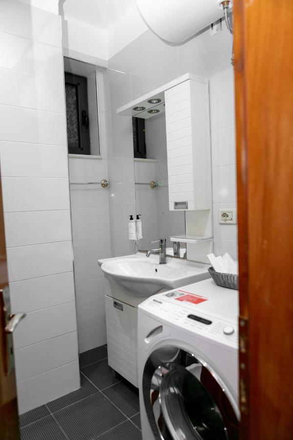Spacious City Paradise - 3Br Apt In The Heart Of Tirana Eksteriør billede